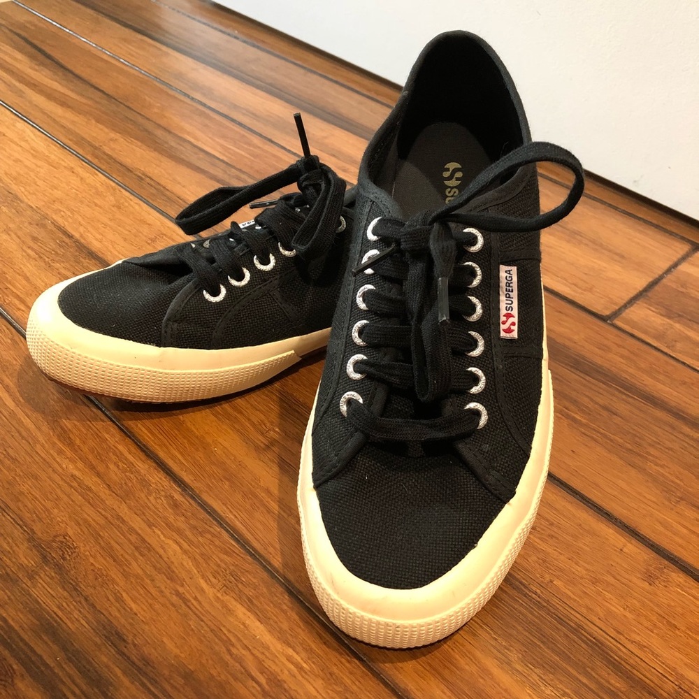 Superga Black Tennis Shoes